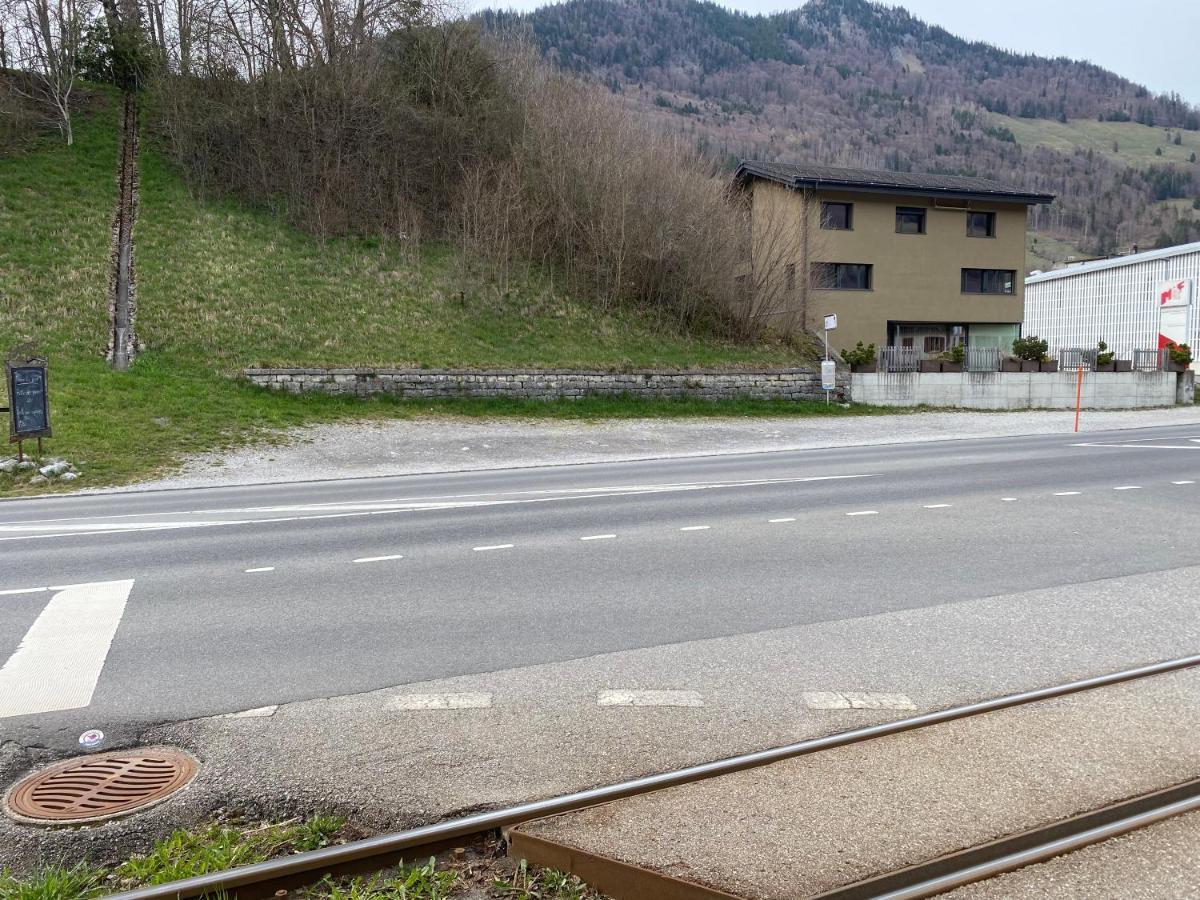 Auberge De L'Ange Albeuve Exteriör bild