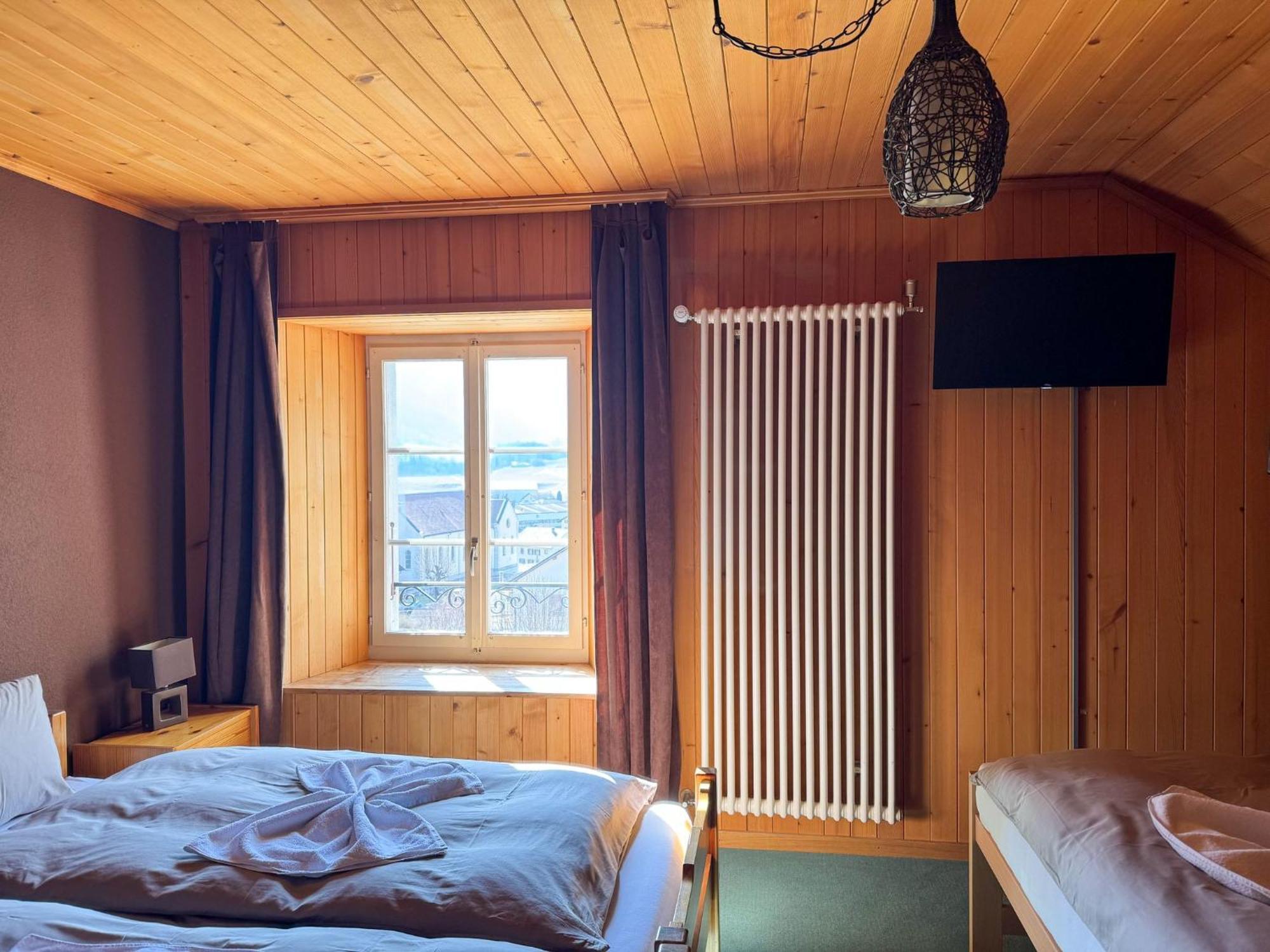 Auberge De L'Ange Albeuve Exteriör bild